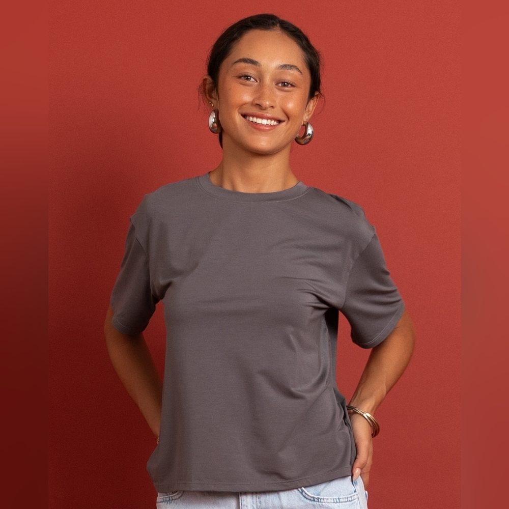 Fighting Eel Shirt Andie in Black, Size XS (NWT)